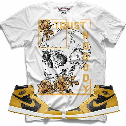 Trust Nobody (Retro 1 Pollen) T-Shirt